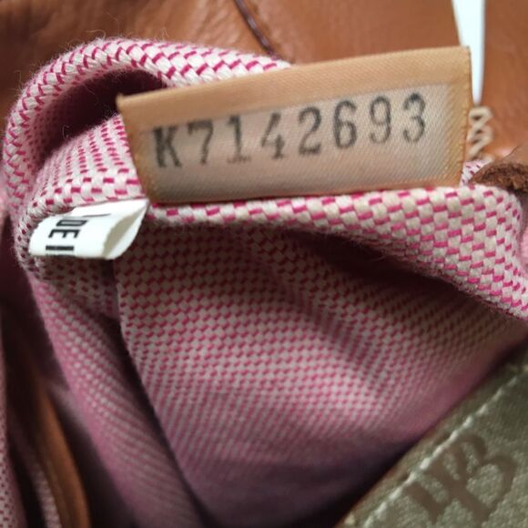 Dooney & Bourke large signature shoulder sack - Picture 7 of 14